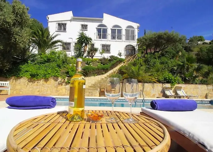 El Nispero Dulce Bed and Breakfast Alcaucín