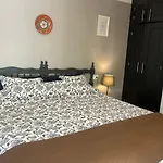 El Nispero Dulce فندق مبيت وإفطار 4*